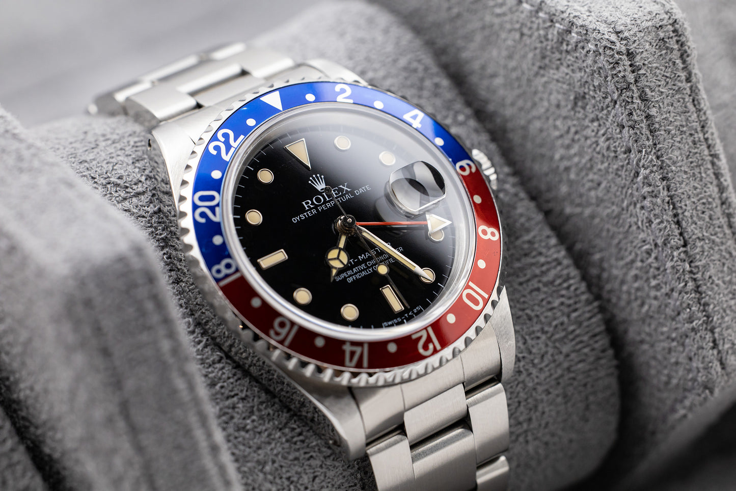 Rolex 16700 Pepsi GMT Master