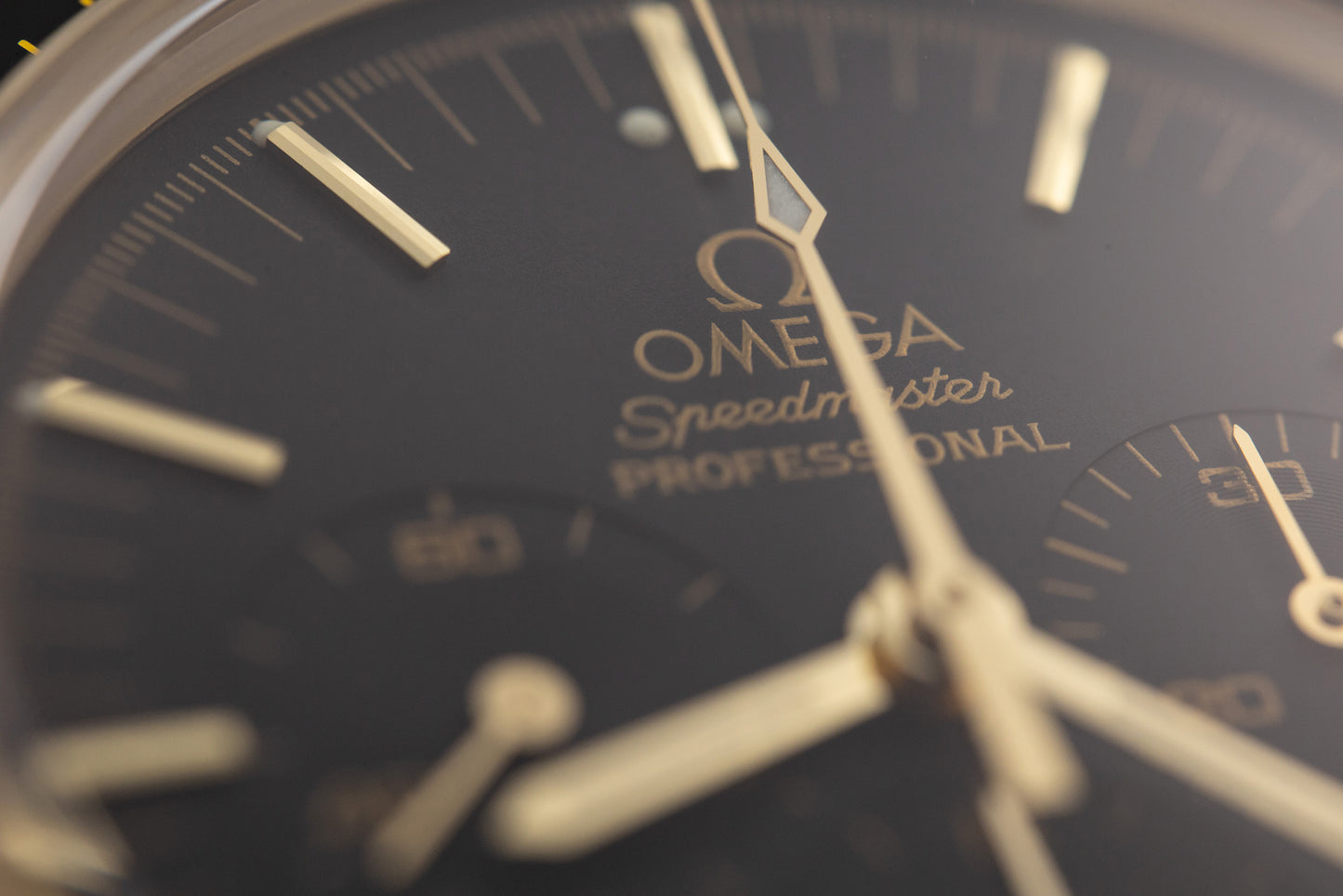 Omega Speedmaster 18K 145.0052
