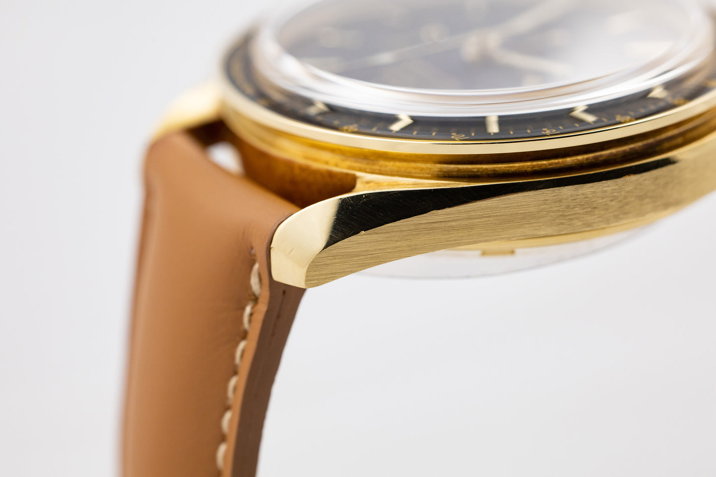 Omega Speedmaster 18K 145.0052