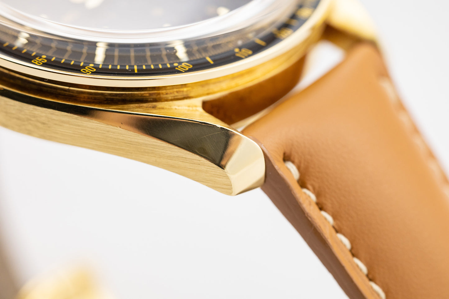 Omega Speedmaster 18K 145.0052