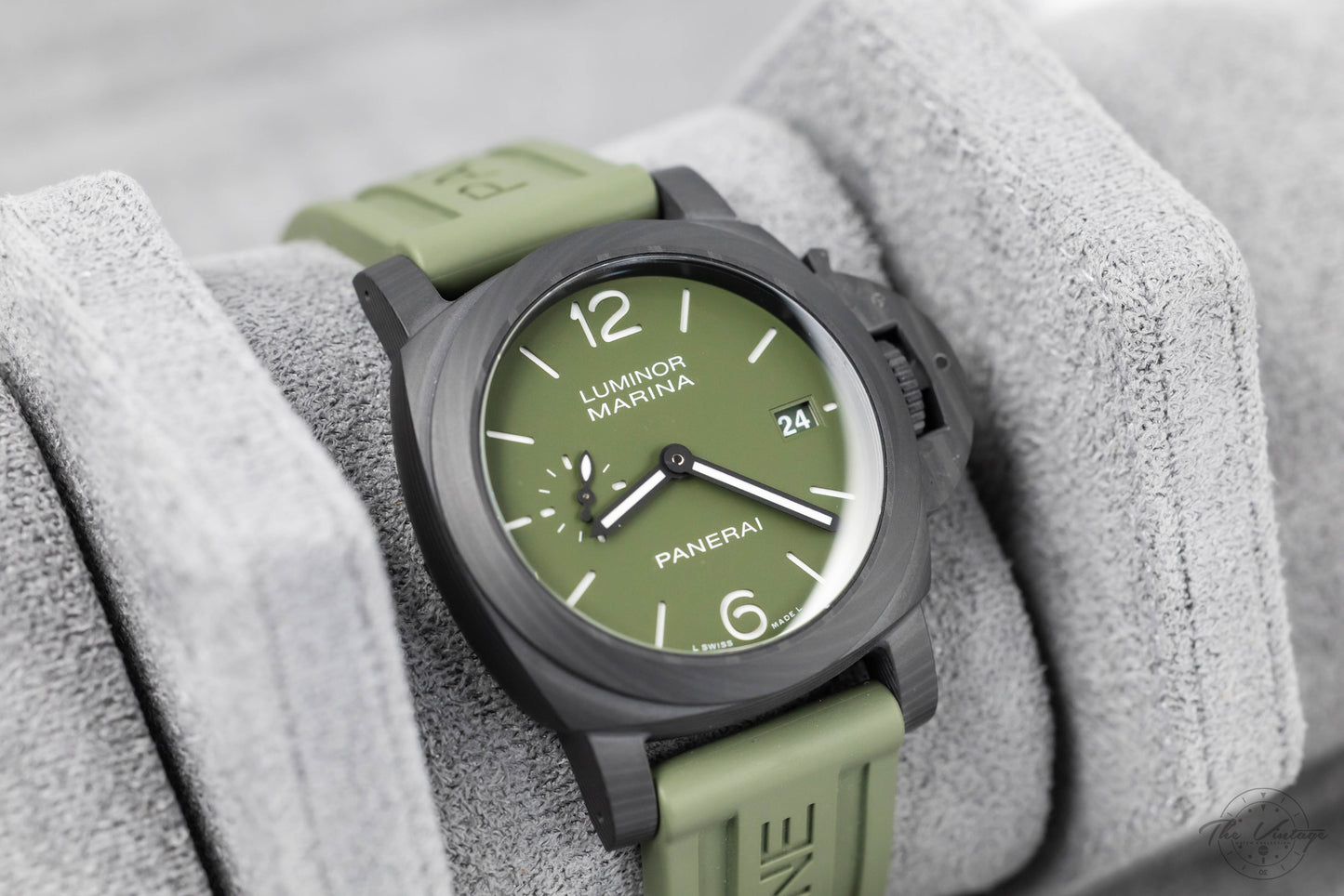 Panerai Luminor Quaranta Carbotech Full Set PAM01526