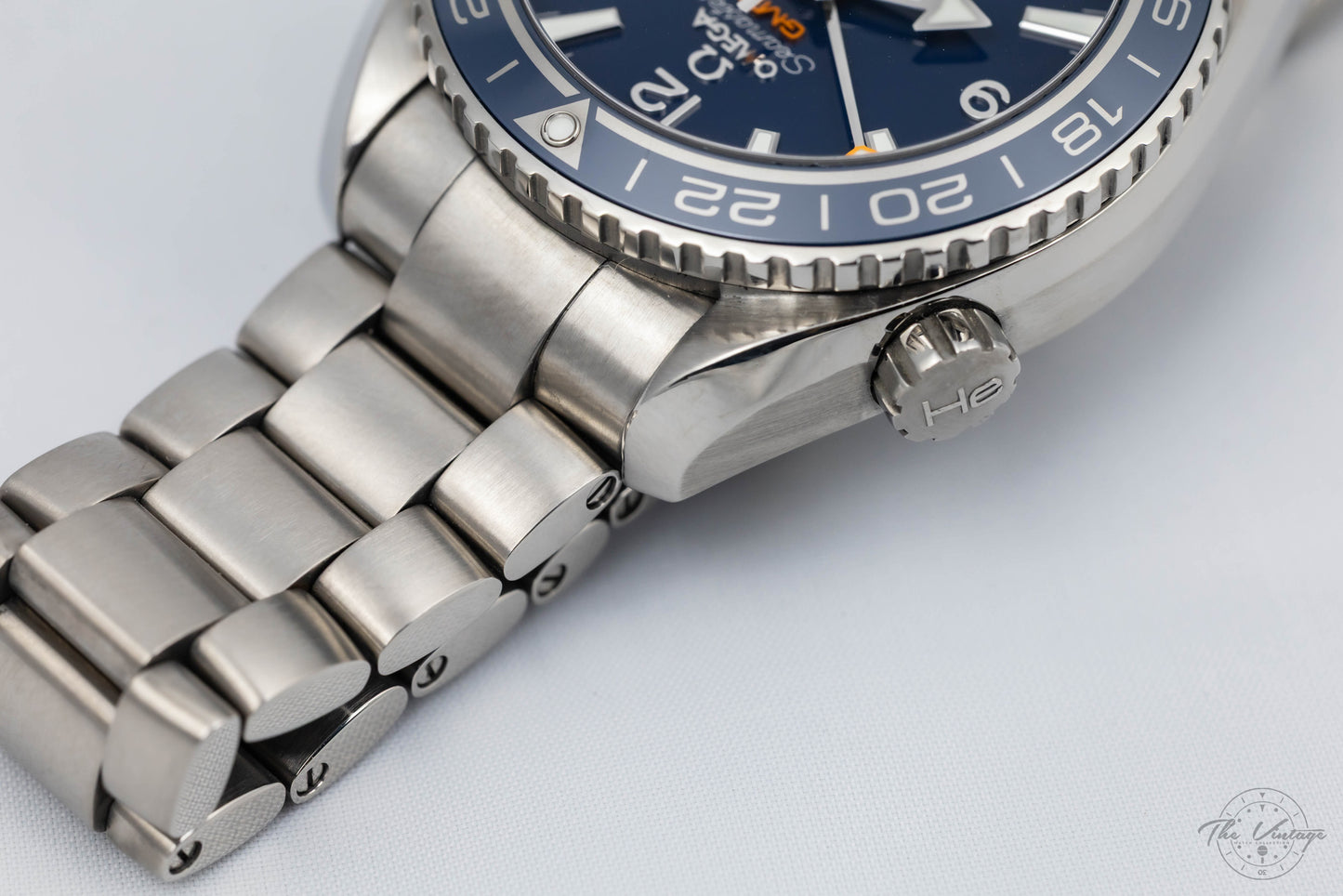 Omega Seamaster Planet Ocean Titanium 232.90.46.21.03.001 FULL SET