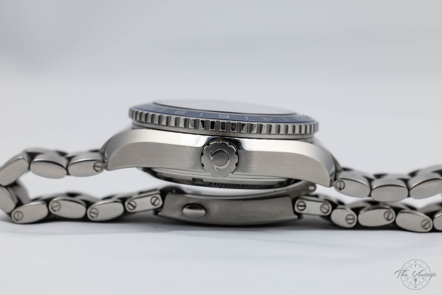 Omega Seamaster Planet Ocean Titanium 232.90.46.21.03.001 FULL SET