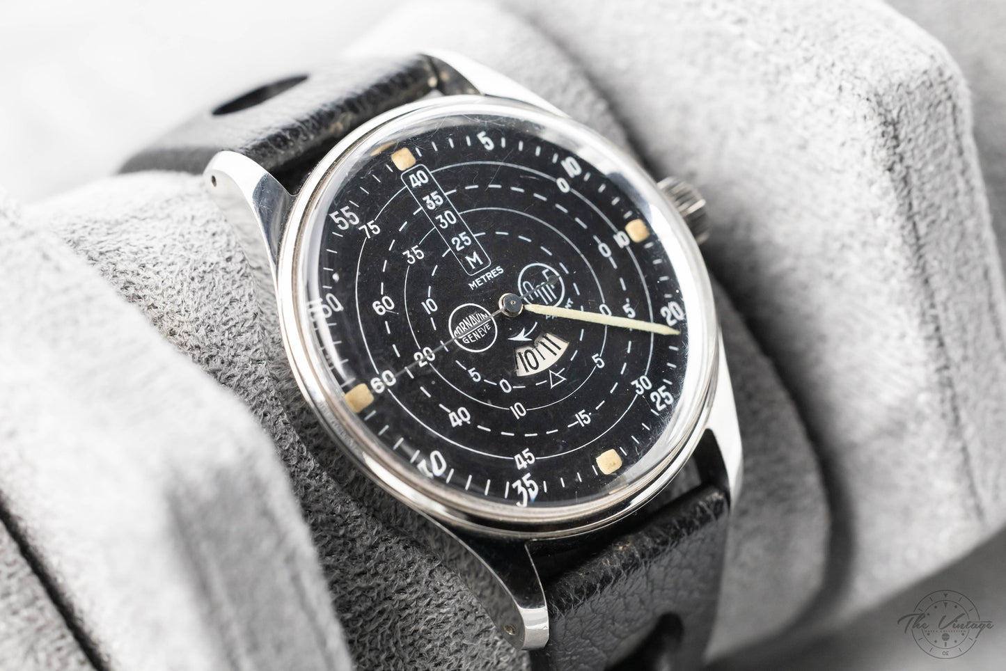Cornavin P810 Diver with Decompression Indicator