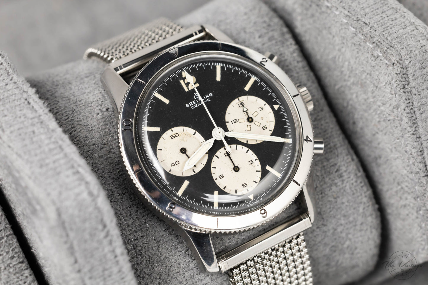 Breitling 765 AVI Raquel Welch w/Archive Extract