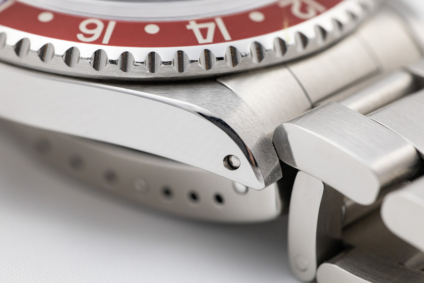 Rolex 16700 Pepsi GMT Master
