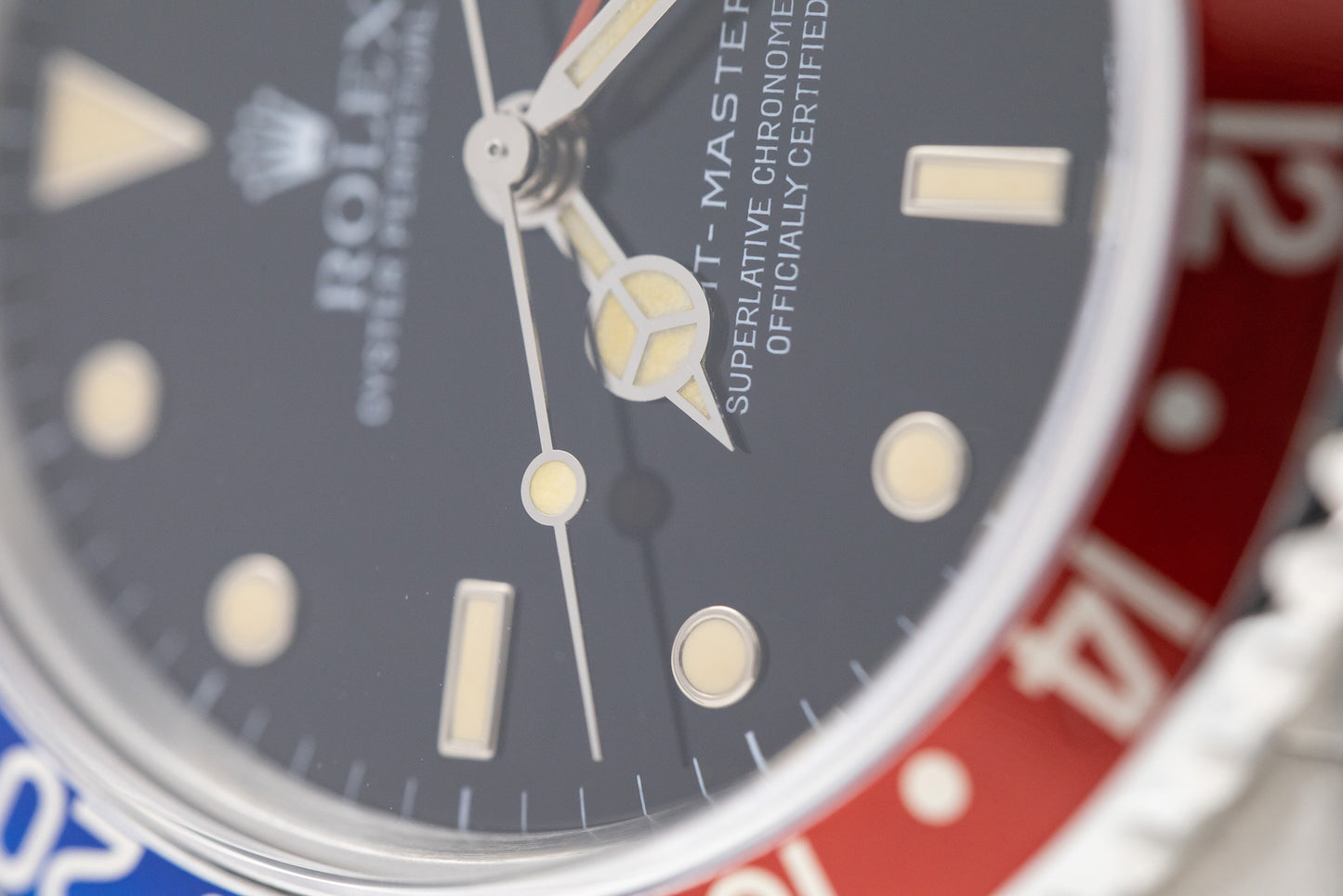 Rolex 16700 Pepsi GMT Master