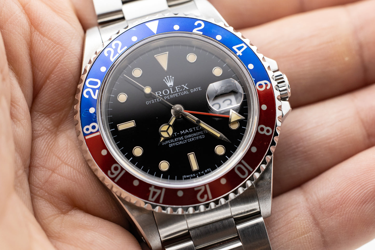 Rolex 16700 Pepsi GMT Master