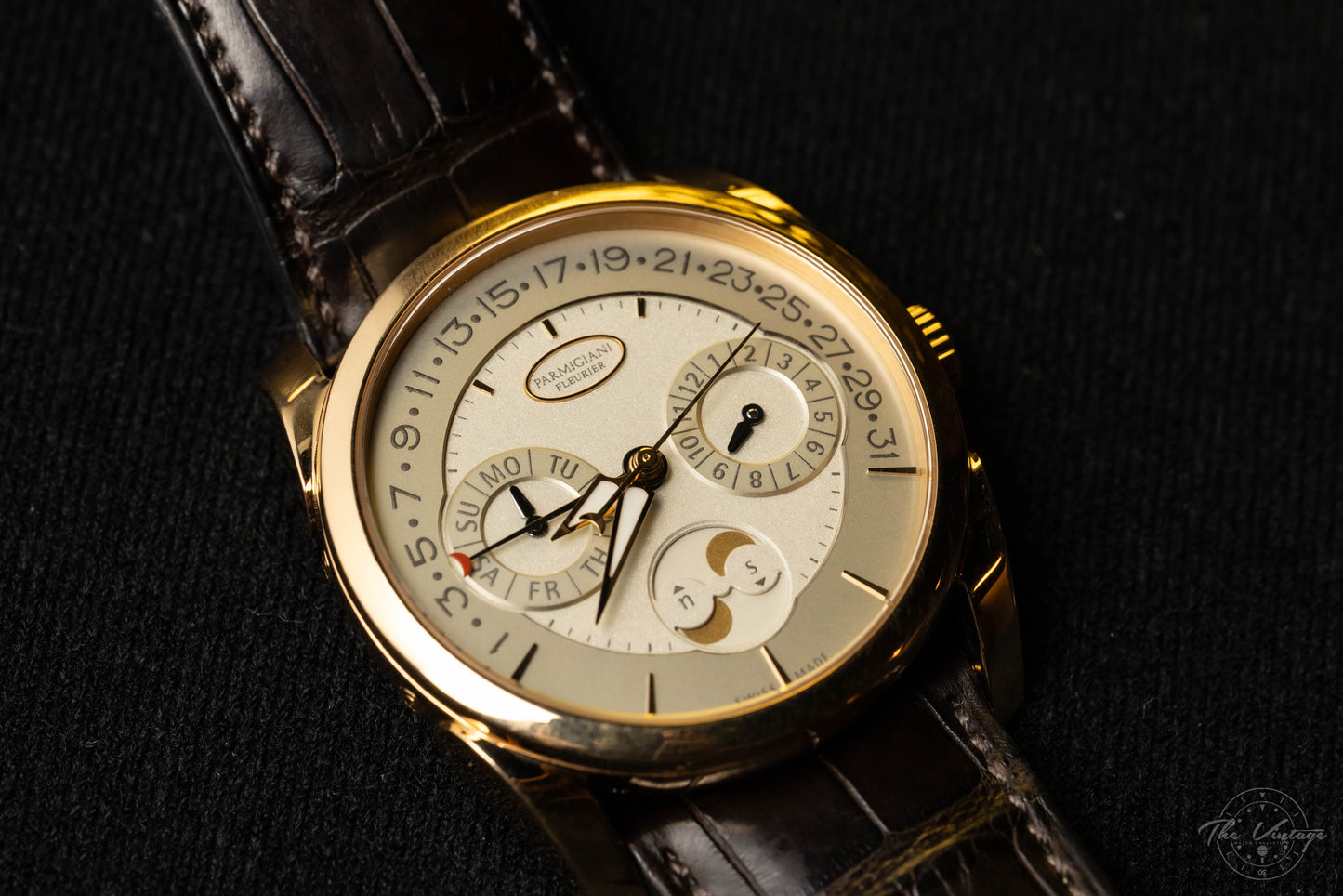 Parmigiani Fleurier Tonda Quator Annual Calendar #PFC272-1002400-HA1241, Full Set