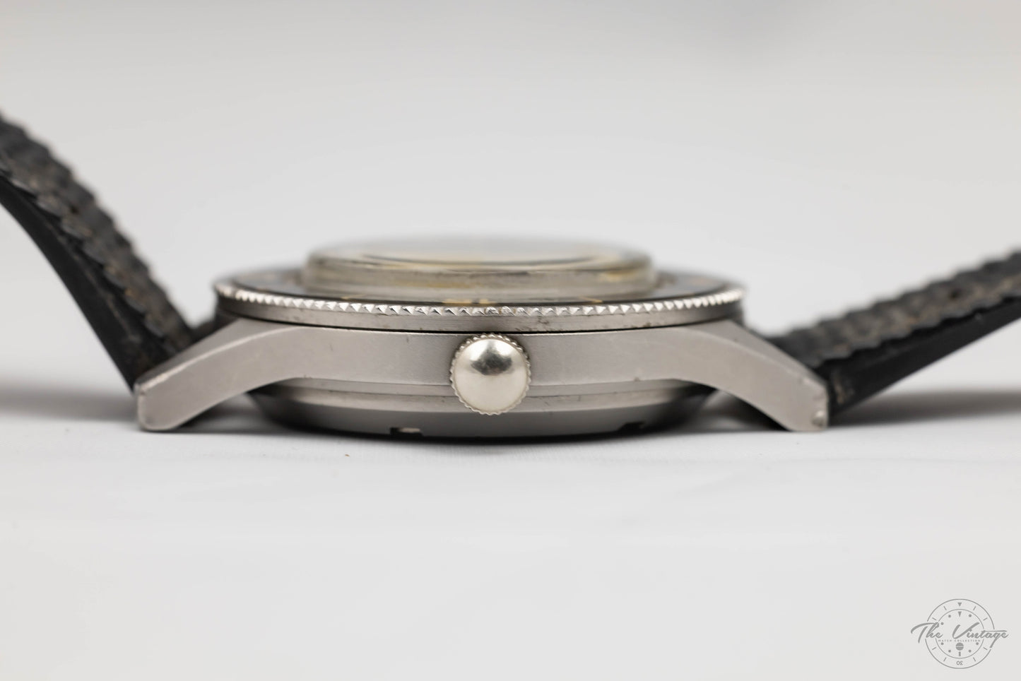 Blancpain Fifty Fathoms Aqua Lung 1000 Feet & Aqua Lung Depth Gauge w/Box